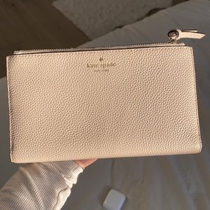Very good condition - Kate Spade Leather Wallet